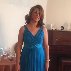 Meet your Posher, Negar